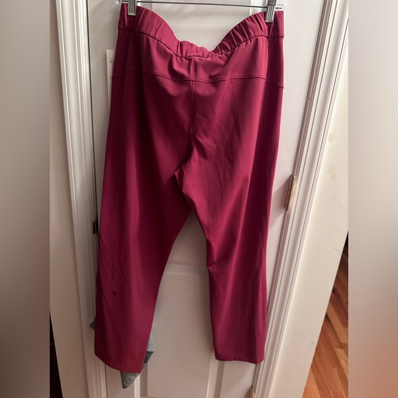 LULULEMON ON THE FLY 7/8 PANT - Picture 5 of 6